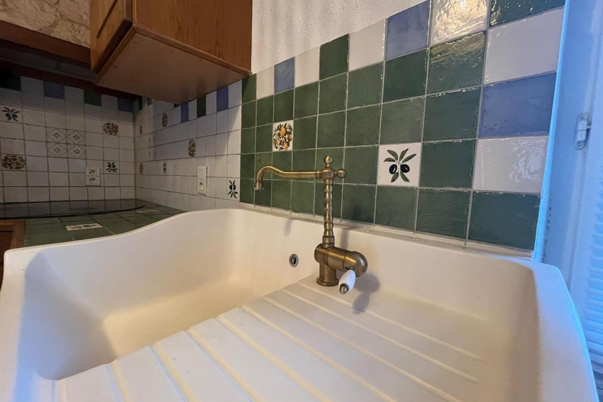 L'Horreum Appartement Proche Des Halles Wifi Narbonne Eksteriør billede